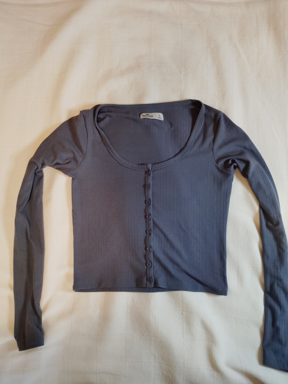 Hollister Slate Gray Ribbed Button-Front Long Sleeve Top